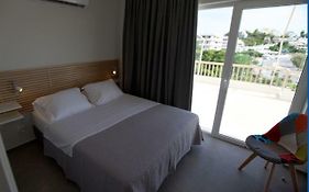 Seaside Renovated Top Floor Apartment