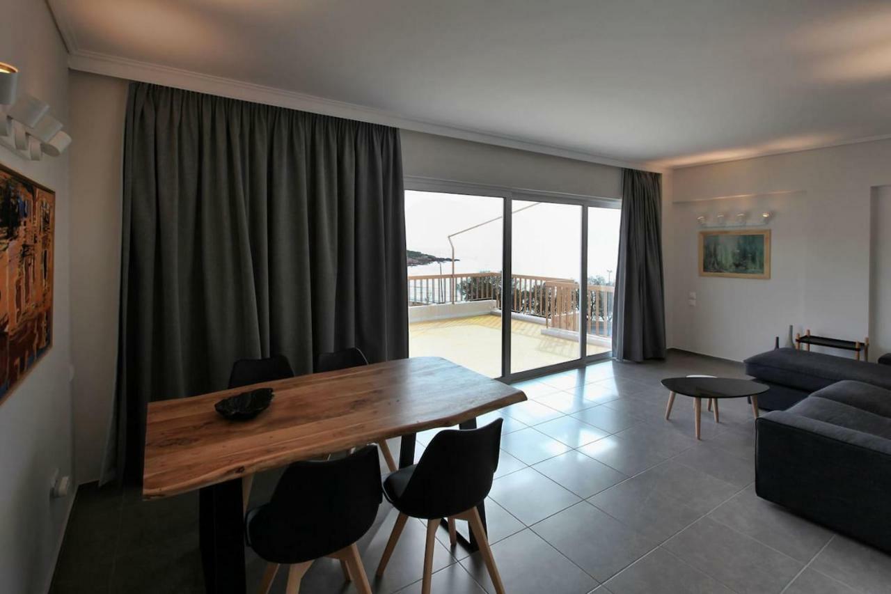 Seaside Renovated Top Floor Apartment Saronida Εξωτερικό φωτογραφία